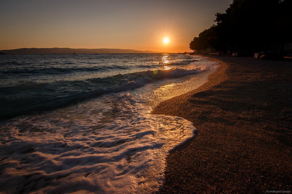 Apartments Villa Lilla Baška Voda Екстериор снимка
